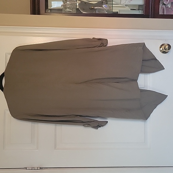 Green Jacket - Picture 3 of 3